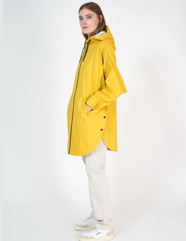 Sky raincoat by Tanta