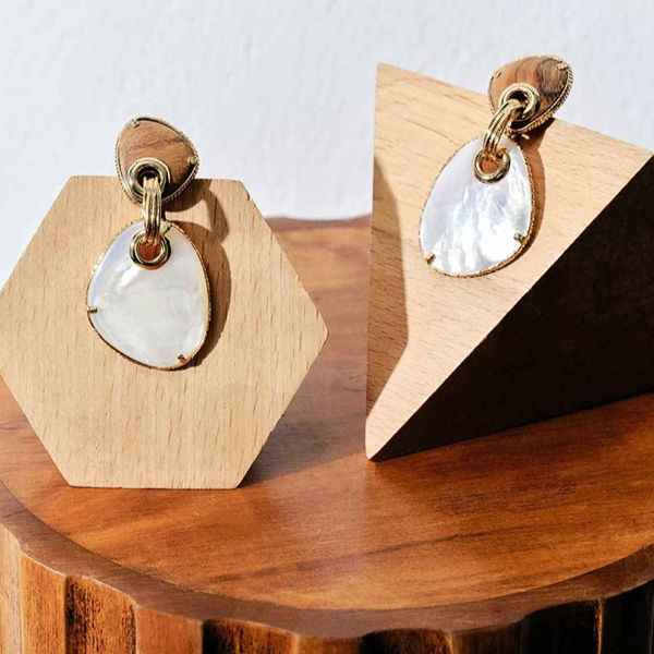 Amanda Lamb Silia earrings by Gas Bijoux