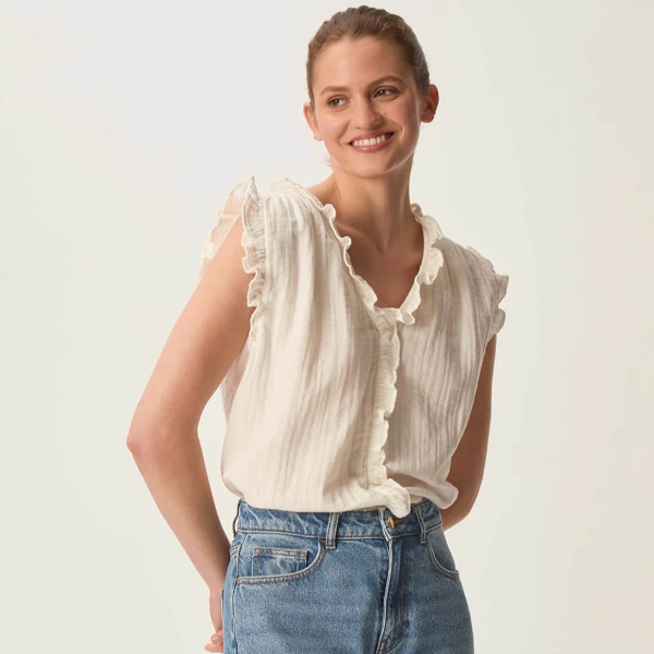 Amanda Lamb Soprano top by Des Petits Hauts