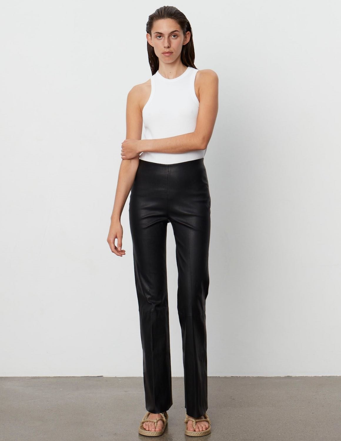 ZARA FAUX LEATHER FLARE PANTS size XS Bloggers Favorite